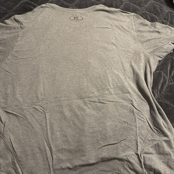 Under Armour, gray and blue T-shirt size XXL - Picture 4 of 4